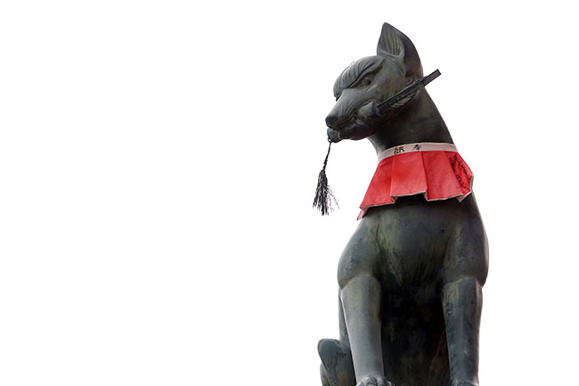 Fox guardian at Fushimi-Inari-Taisha: Kyoto
